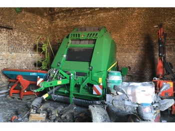 Enfardadeira de fardos redondos JOHN DEERE