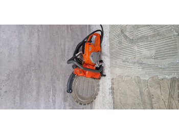 Máquina de construção HUSQVARNA