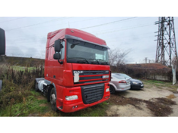 Tractor DAF XF 105 460