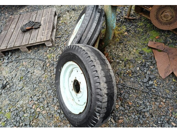 Pneu para Trator Fordson Diesel Major eturenkaat: foto 2