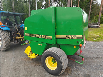 Ceifeira debulhadora JOHN DEERE Pyöröpaalain 575: foto 2