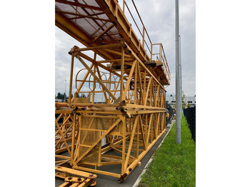 Guindaste de torre LIEBHERR