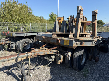 Guindaste de torre LIEBHERR