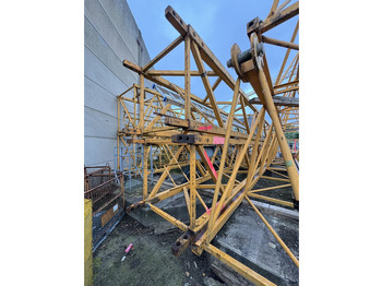 Guindaste de torre LIEBHERR