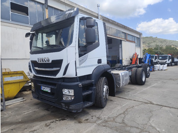 Camião chassi IVECO Stralis