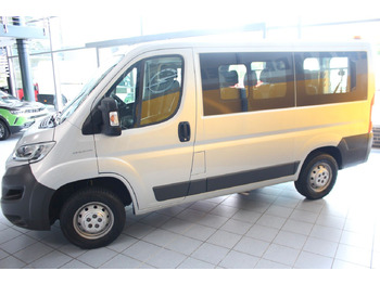 Furgão de passageiros Fiat Ducato Kombi 33 150 L1H1 9-Sitzer Rollstuhlrampe: foto 4