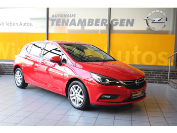 Sedan OPEL