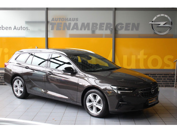 Automóvel OPEL