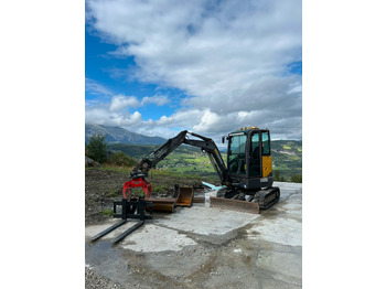 Escavadeira VOLVO ECR25D