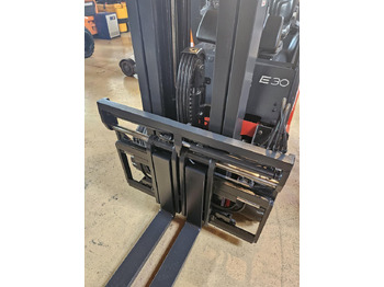 Empilhador elétrico LINDE E30: foto 4