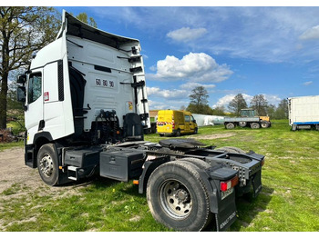 Tractor Renault T460: foto 3
