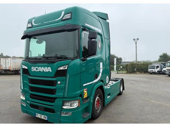 Tractor SCANIA R 450