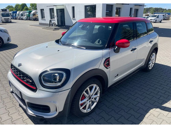 SUV MINI John Cooper Works Countryman All4: foto 3