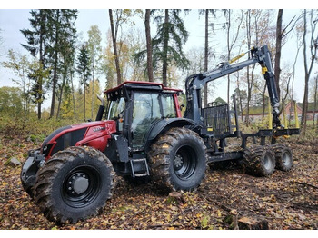 Equipamento florestal VALTRA