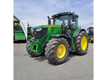 Trator JOHN DEERE 6230R