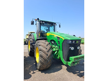 Trator JOHN DEERE 8030 Series