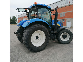 Trator NEW HOLLAND