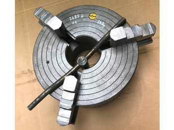 Máquina para metal