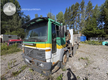 Camião grua VOLVO FL