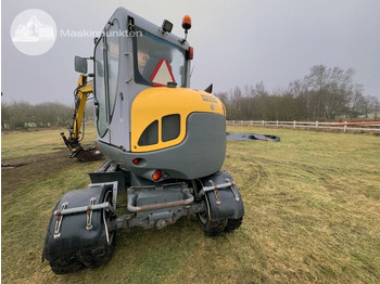 Escavadeira de rodas Wacker Neuson 6503: foto 3