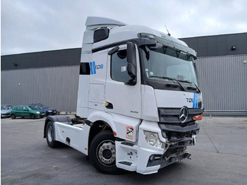 Tractor MERCEDES-BENZ Actros 1845