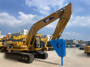 Escavadora de rastos CATERPILLAR 320BL: foto 4