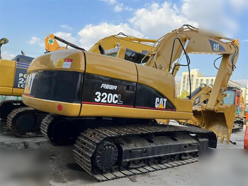 Escavadora de rastos CATERPILLAR 320CL