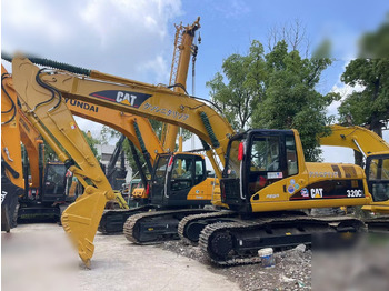 Escavadora de rastos CATERPILLAR 320CL