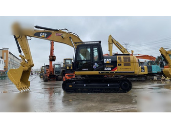 Escavadora de rastos CATERPILLAR 320D