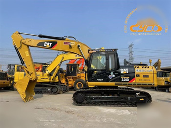 Escavadora de rastos CATERPILLAR 320D