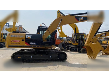 Escavadora de rastos CATERPILLAR 320D2