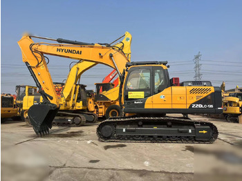 Escavadora de rastos HYUNDAI