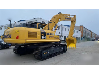 Escavadora de rastos KOMATSU PC300-8