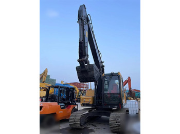 Escavadora de rastos VOLVO EC140DL