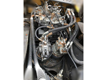 Escavadora de rastos VOLVO EC480DL: foto 5