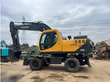 Escavadeira de rodas VOLVO