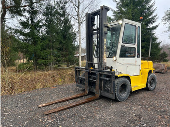 Empilhador a diesel HYSTER