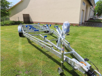 Reboque para barco Böckmann TPV, PKW Anhänger, Bootstrailer, 3,5 to. Winde, 100 km/h: foto 4 Reboque para barco Böckmann TPV, PKW Anhänger, Bootstrailer, 3,5 to. Winde, 100 km/h: foto 4