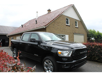 Automóvel DODGE