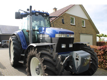 Trator NEW HOLLAND