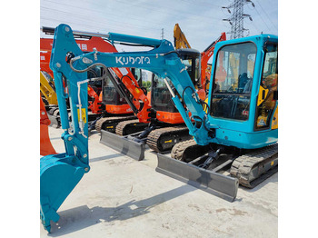 Escavadeira KUBOTA U25