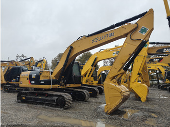 Escavadora de rastos CATERPILLAR 320D