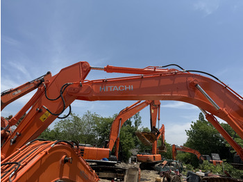 Escavadeira de rodas HITACHI