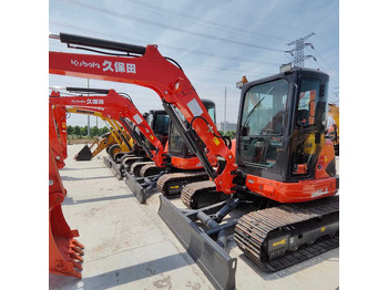 Escavadeira KUBOTA U25