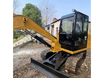 Escavadeira CATERPILLAR 306E2