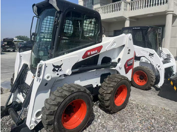 Mini pá carregadora BOBCAT