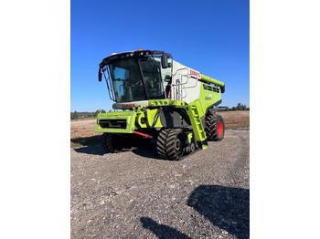 Ceifeira debulhadora CLAAS Lexion 770