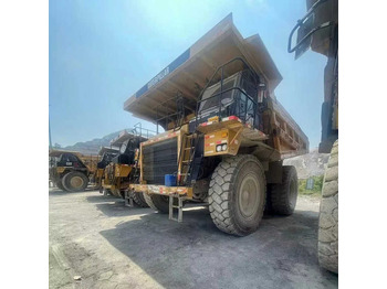 Caminhão fora de estrada CATERPILLAR 777