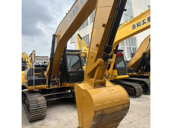 Escavadora de rastos CATERPILLAR 320D