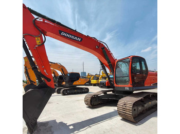 Escavadora de rastos DOOSAN DX225LC